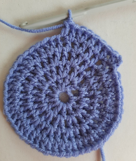 Learn how to crochet for beginners Double crochet