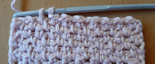 Learn how to crochet moss stitch
